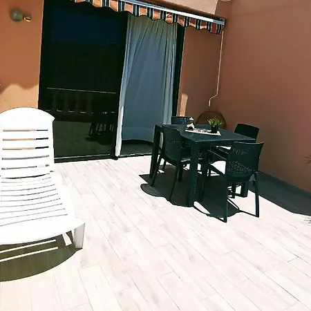 Mng-apart Paradise Court Apartman *