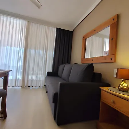 Mng-apart Paradise Court Lejlighed *