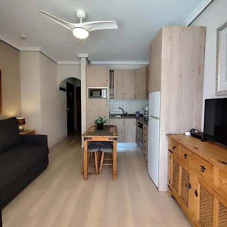 Mng-apart Paradise Court Appartamento